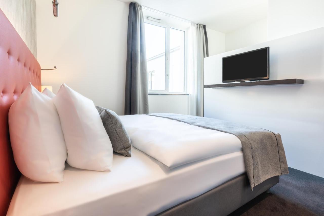 Select Hotel Berlin The Wall - Apartments Dış mekan fotoğraf